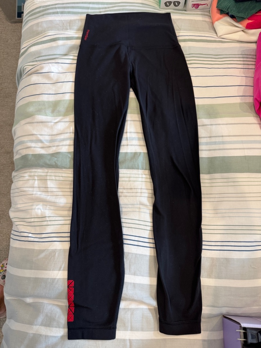 Lululemon tights- Members edition